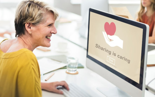 Email & Text Campaigns Build Stronger Patient Relationships