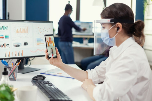 EHR Integrations for Seamless Patient Tracking Across Platforms