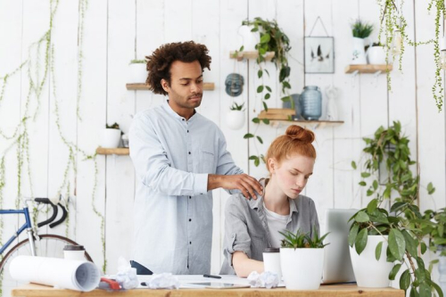 Offices Explore Noninvasive Techniques for Natural Healing